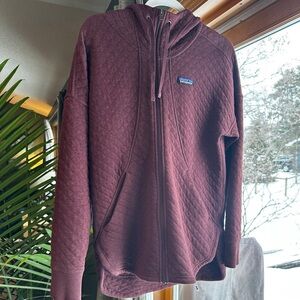 Patagonia Burgundy Quilted Hoodie